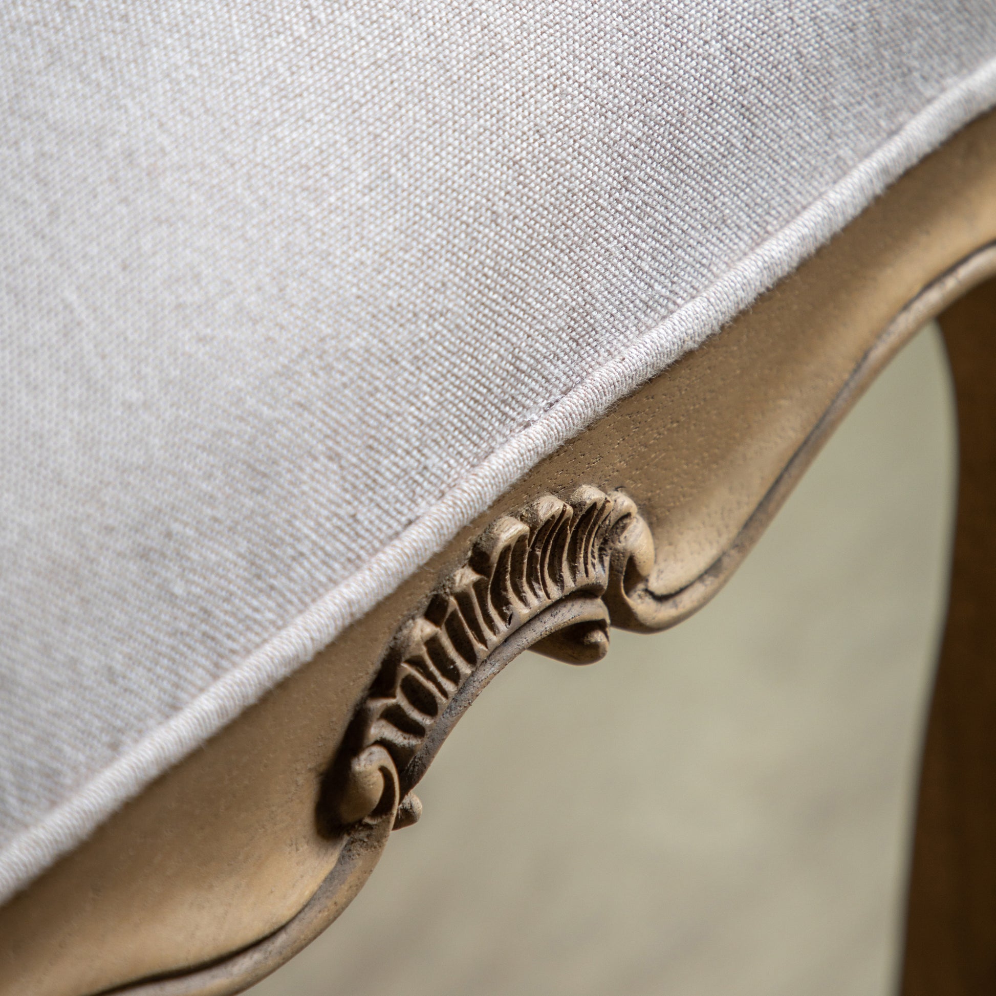 Chic Dressing Stool Weathered