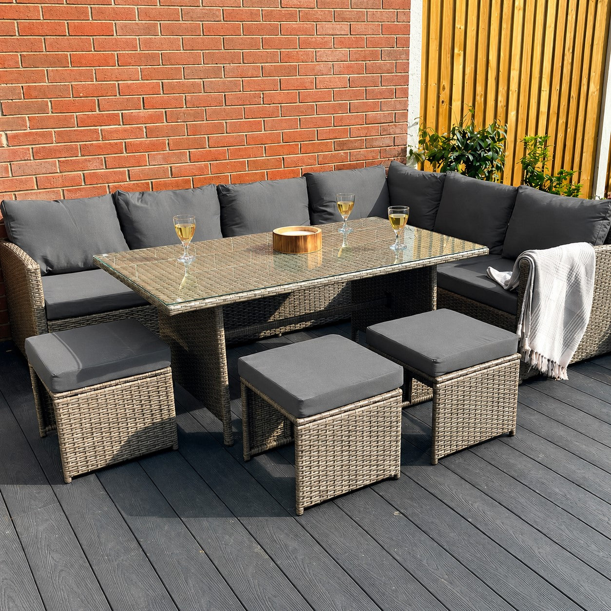 Knutsford 9 Seat Corner Rattan Dining Set